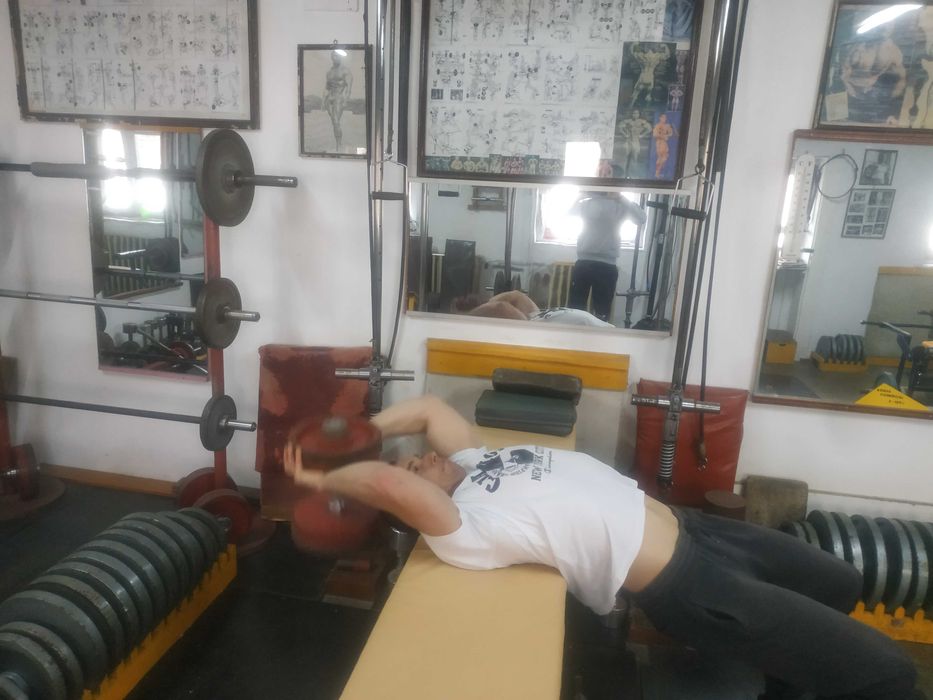 Antrenamente personale de fitness și culturism