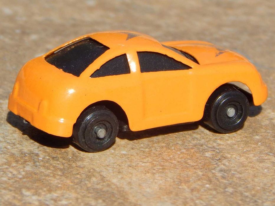 Jucarie masina sport portocalie metalica scara 1:87 HO made in China