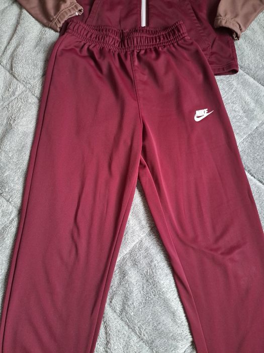 Спортен екип Nike