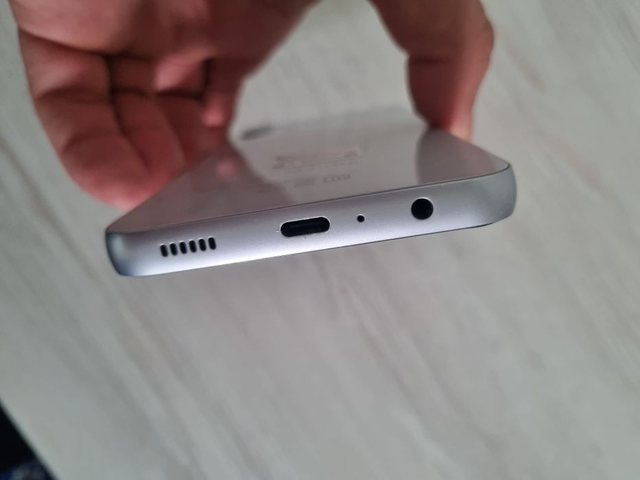 Samsung A 05 Сотилоди состоянияси тоза куп ишлатилмади