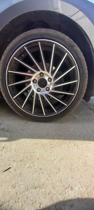 Anvelope 225/40/R 18