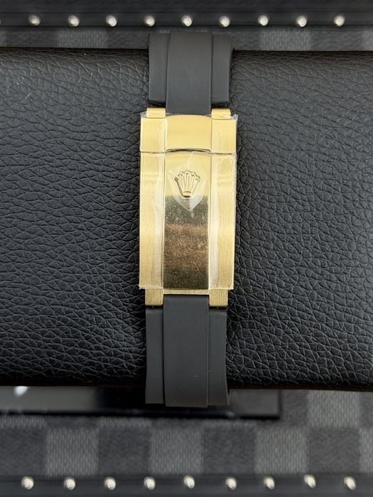 Rolex Sky-Dweller Oysterflex Gold 18k