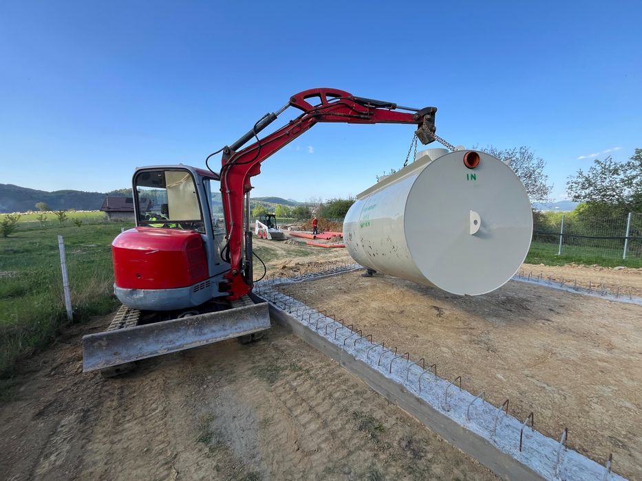 Inchiriem bobcat si miniexcavator