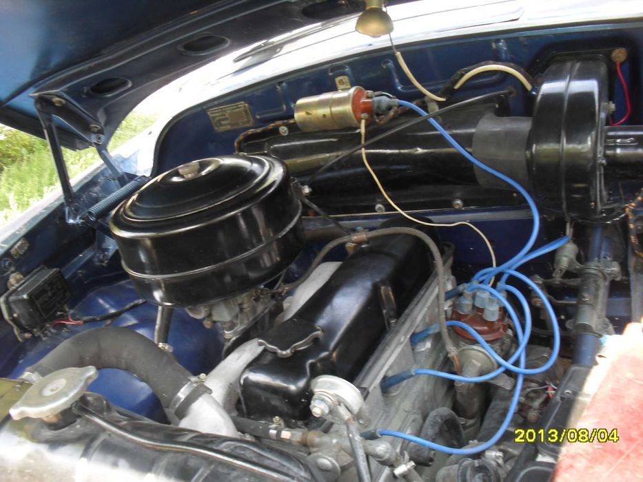 шикарный ретро-автомобиль