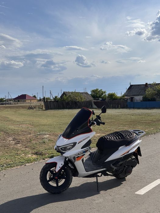 Макси LI-YA 175 куб