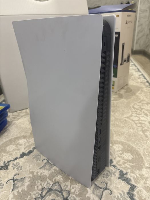 Продам PlayStation 5