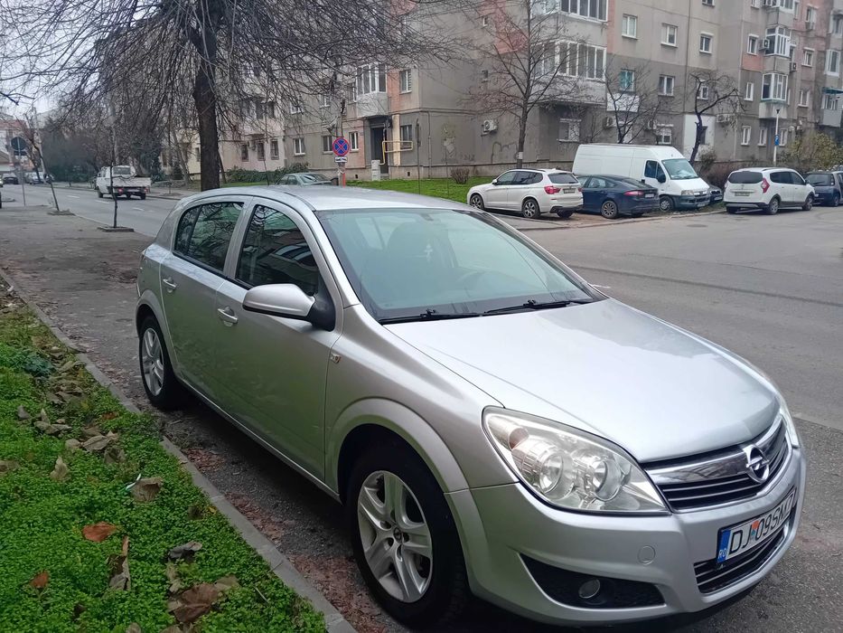 OPEL ASTRA H benzina 2009