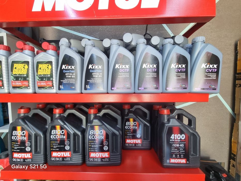 Gm motornoe maslo original gm motot oil 5w30 dexos 2