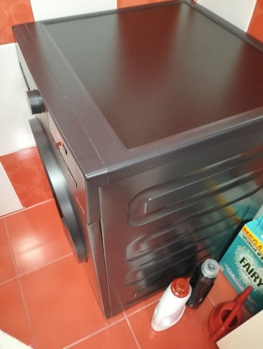 Mașina de spălat rufe Arctic Ab91223XLAB