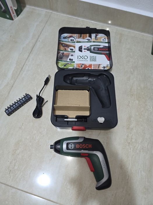 Șurubelnița lucruri fine Bosch IXO 7