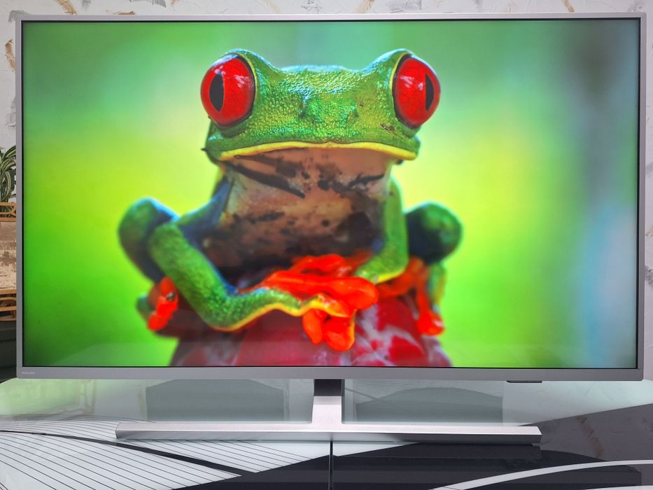 Philis43 PUS8535/12  4K Smart Android Ambilight