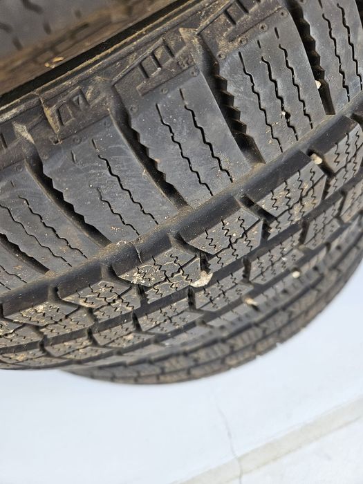 Cauciucuri iarnă 215*65*R16 C-uri