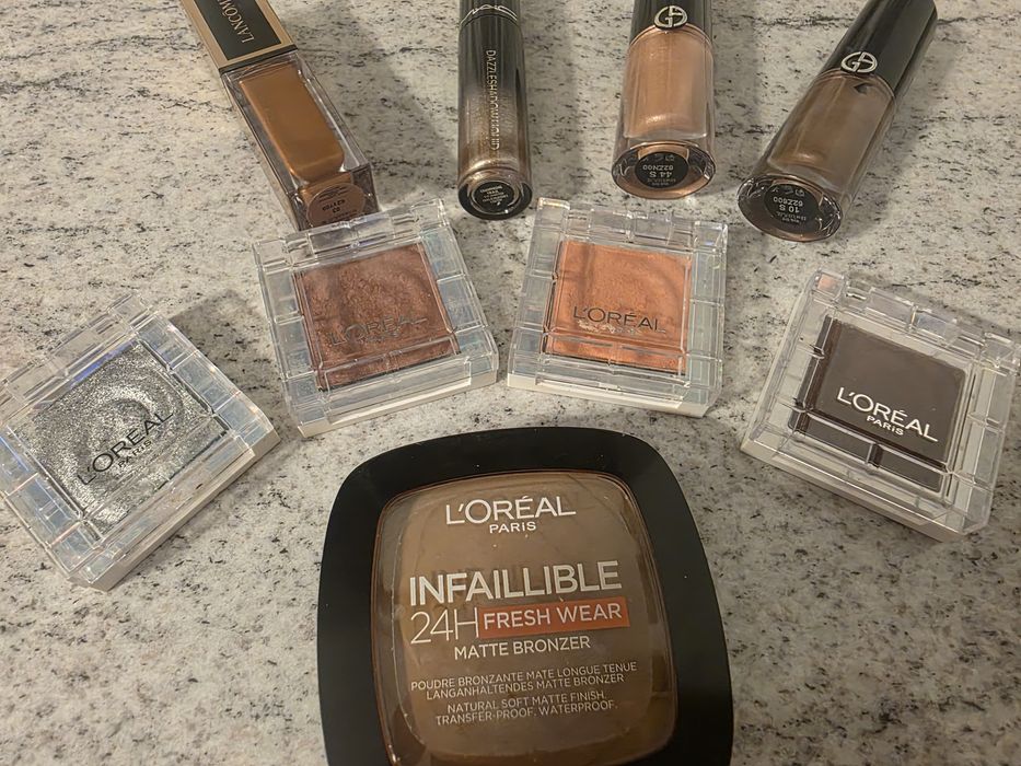 Armani si L'oreal-Farduri lichide