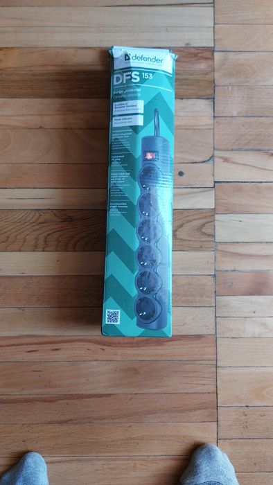 Удлинитель 6-ю розетками Евростандар .Индикатор сети  DFS 153_