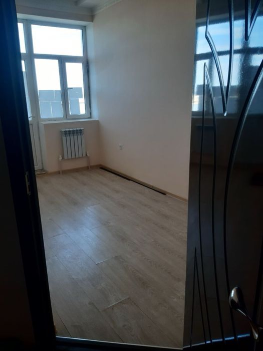 Urganch shahrida joylashgan 3 honali kvartira sotiladi