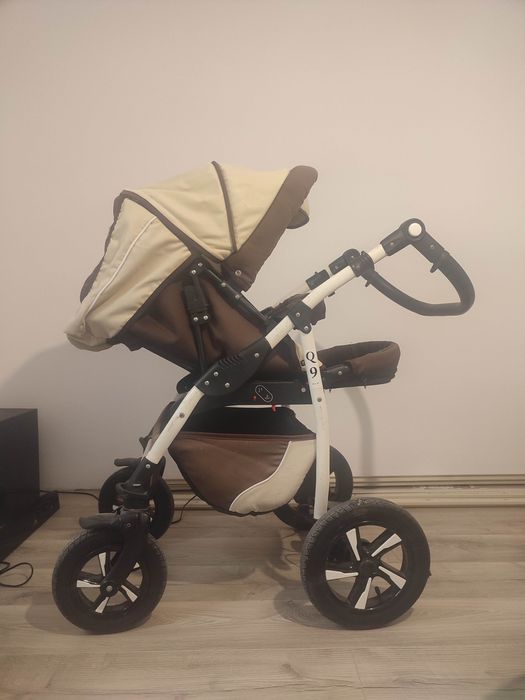 Căruț bebeluș, premergător, lot haine fetiță și nou născut