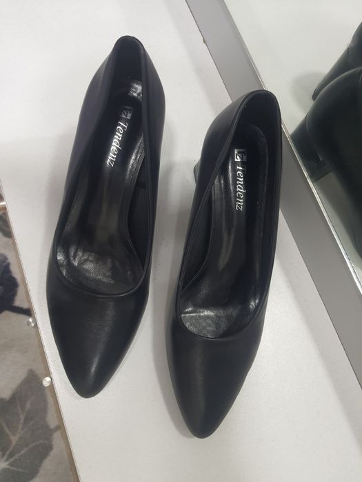 Страхотни обувки Tendenz 38 р-р