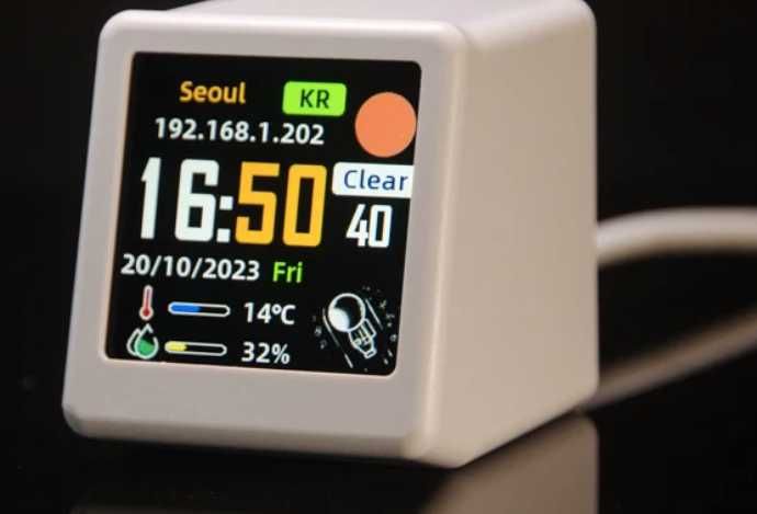 Mini statie meteo WiFI IoT display 2.8x2.8 cm AccuWeather smart