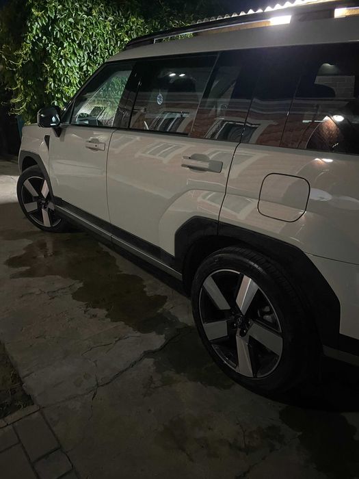 Продам Hyundai Santa fe 2024