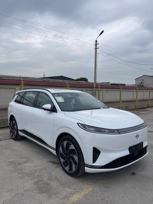 Dongfeng  2025 — 2