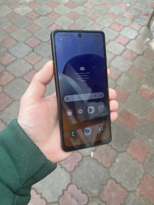 Продам телефон Samusng A72 128Gb