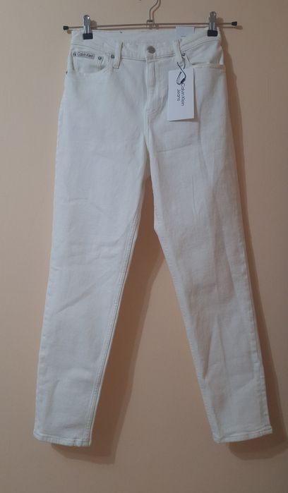 Calvin Klein нови дънки Mom fit