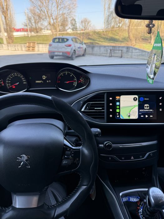 Peugeot 308 SW 2015