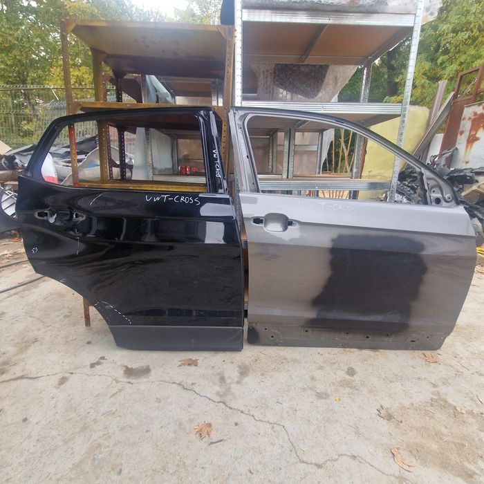 VW T-Cross предна дясна врата и задна дясна врата