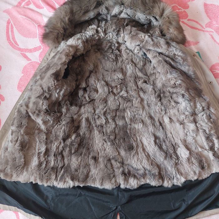 Продам куртку (парку)