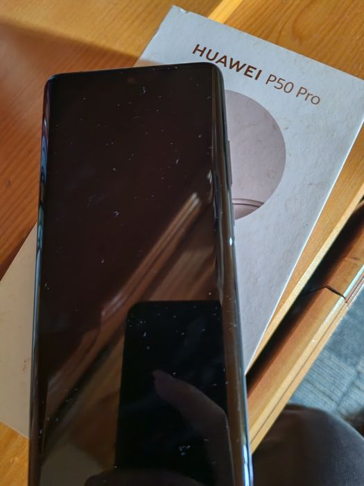 Vând Huawei p50 pro  în stare impecabilă