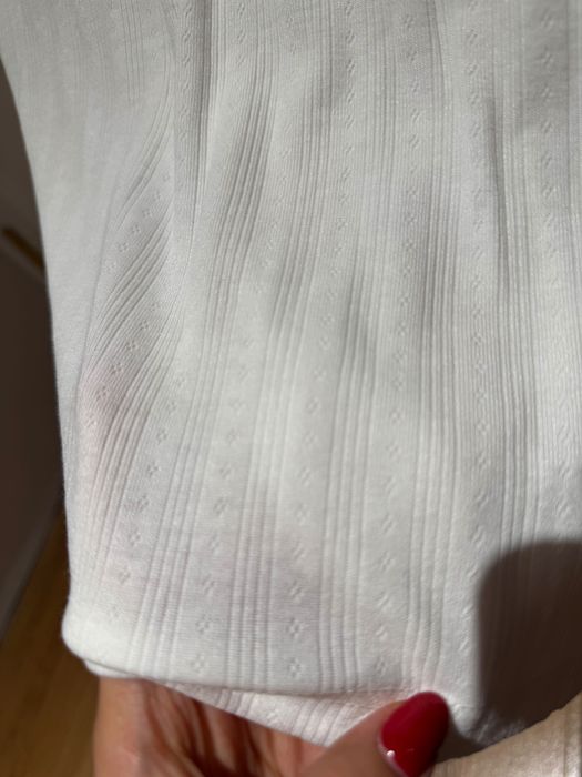 Нежная кофточка с воротником