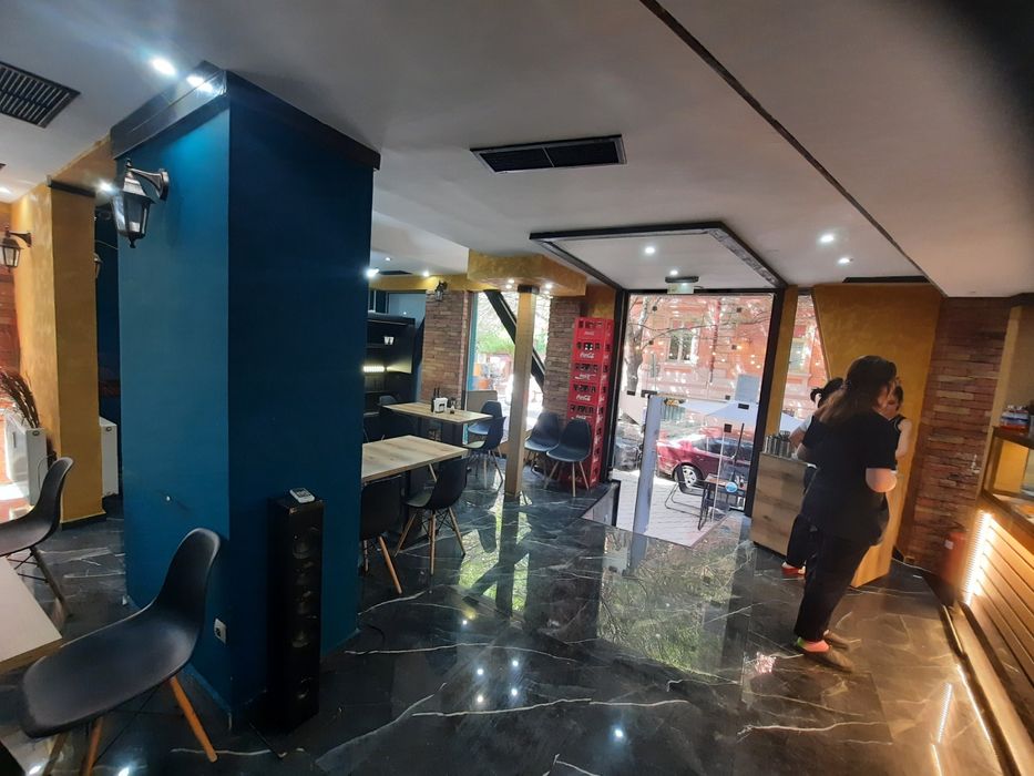 Дава се под наем Заведение в София, Център - 90 кв.м за 2499 € - Снимка #3