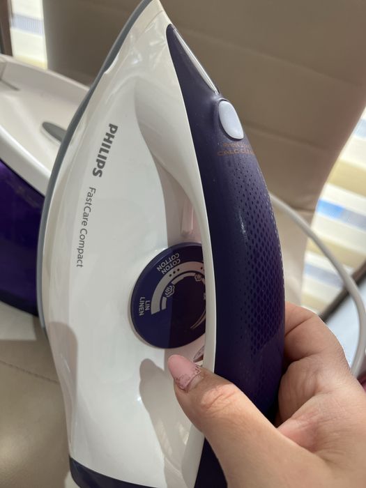 Statie de calcat Philips FastCare Compact GC6730/30