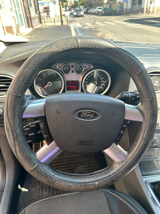 Vand ford focus facelift