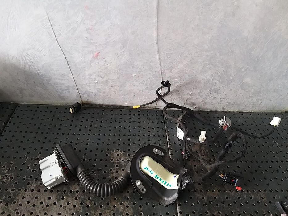 Cablaj instalatie electrica usa stanga spate jeep grand cherokee 4 wk wk2 p68136762ad