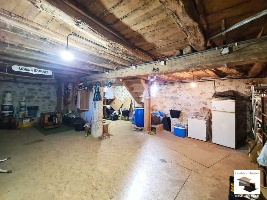 Продава се Къща в Велико Търново, Център - 140 кв.м за 525 €/кв.м - Снимка #11