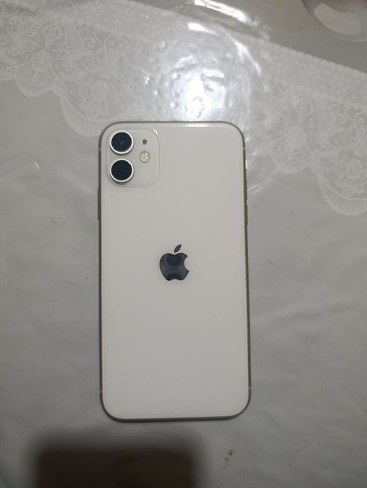 iPhone 11 128 xotira ideyal