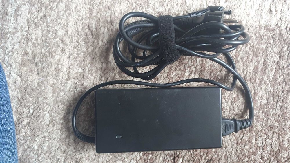 Incarcator Hp 180w original
