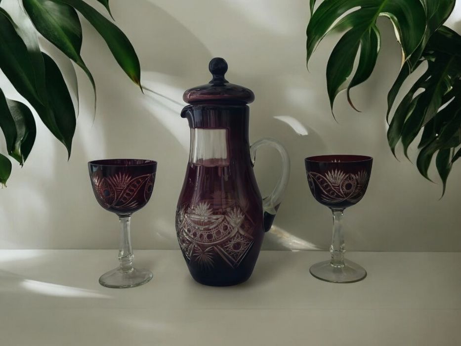 Продам старинный графин с бокалами