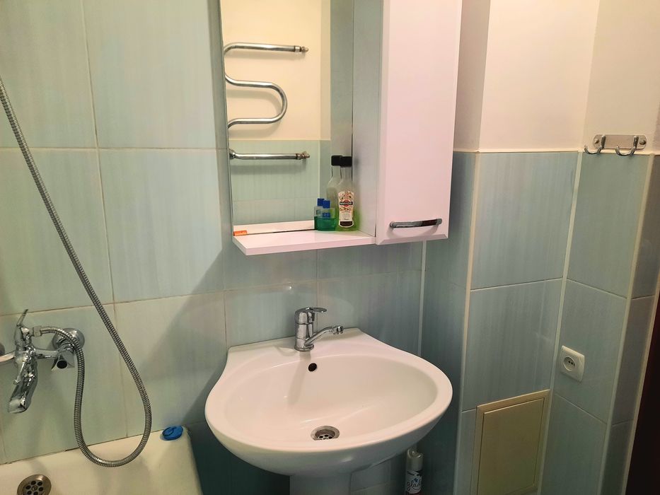 Квартира 2-х комн 2 мкр