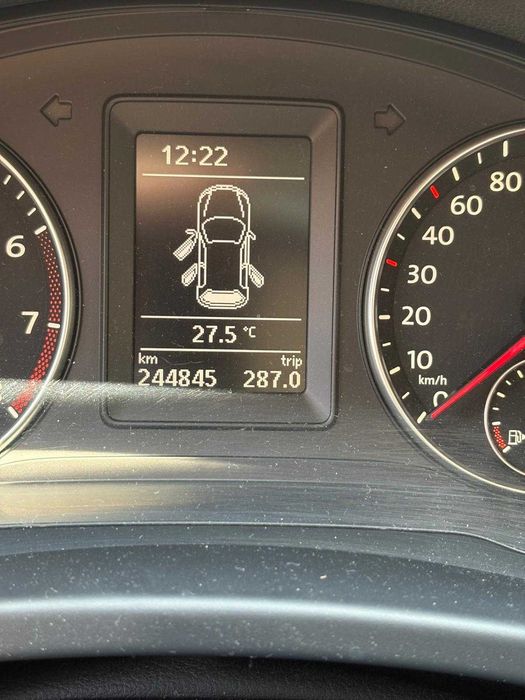 VOLKSWAGEN Golf Plus 2011 — imagine 5