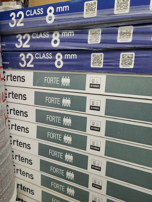 Межкомнатные двери 7 штук касяк обналичка замок все ест ламинат