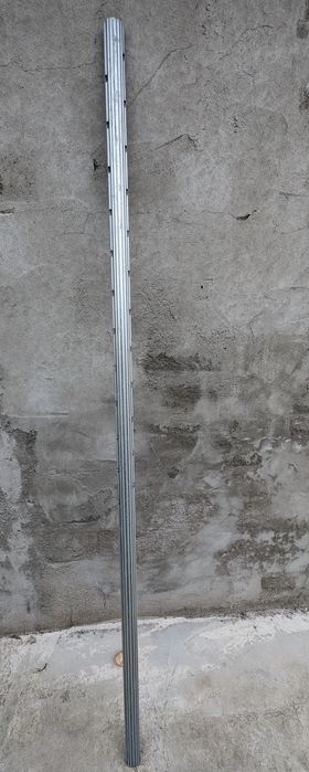 Stalpi metalici noi