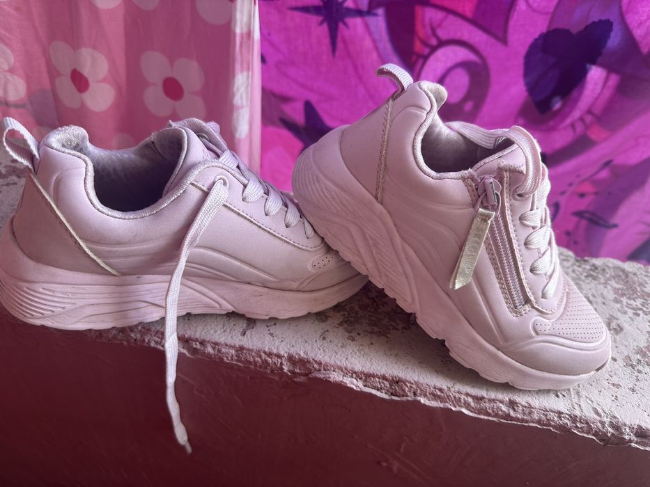 Skechers Nike детски маратонки