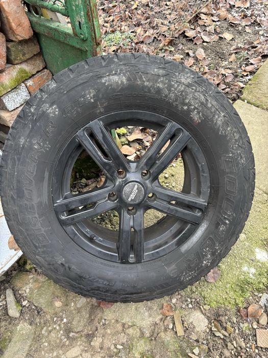 Jante pe 16 cauciucuri m+s