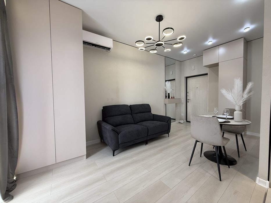 Срочно продам свою 1в2 ком. Кв. Ассалом сохил (Golden House)