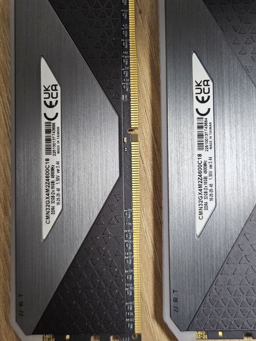 Corsair Vengeance  RGB RT 2X16GB,4600MHz,DDR4