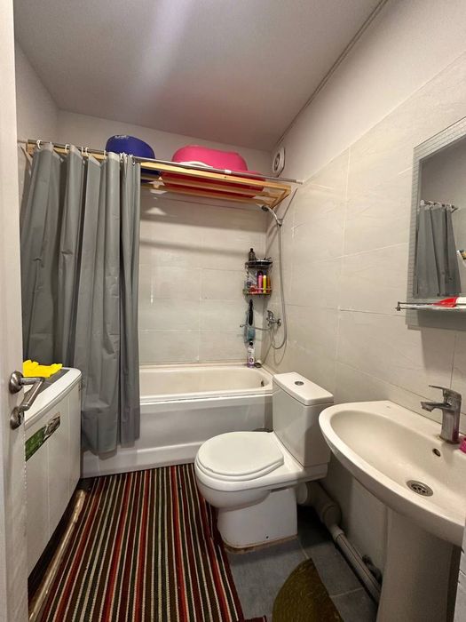 4 xonali uy sotiladi Sardobada