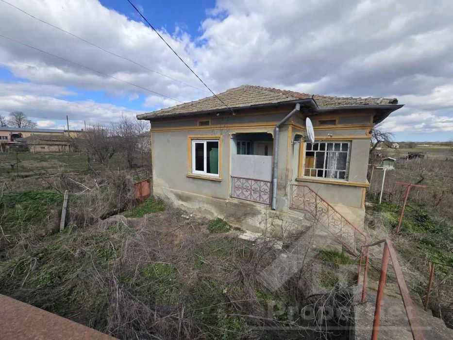 Продава се Къща в с. Люляково, Област Добрич - 72 кв.м за 170 €/кв.м - Снимка #1