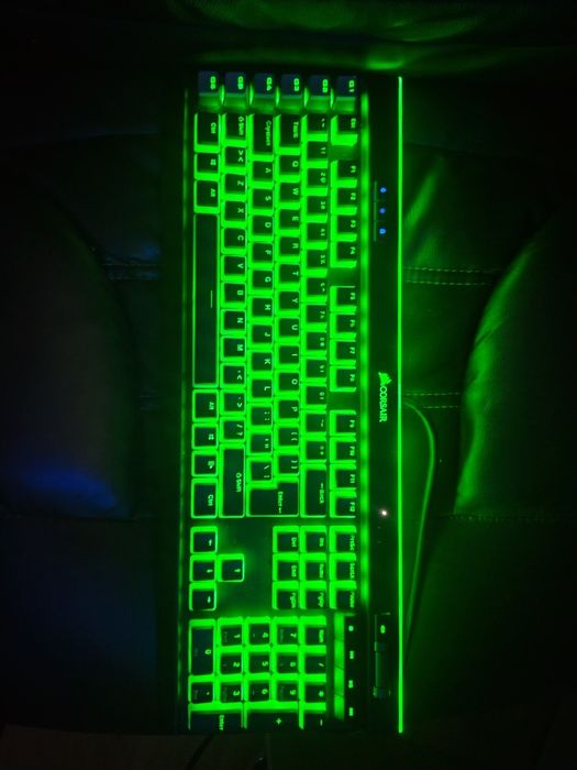 Corsair K95 Platinum